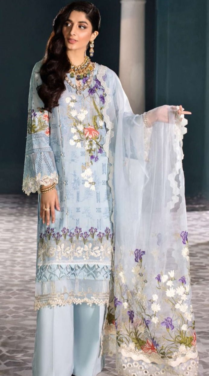 Chikankari hot sale pakistani suits