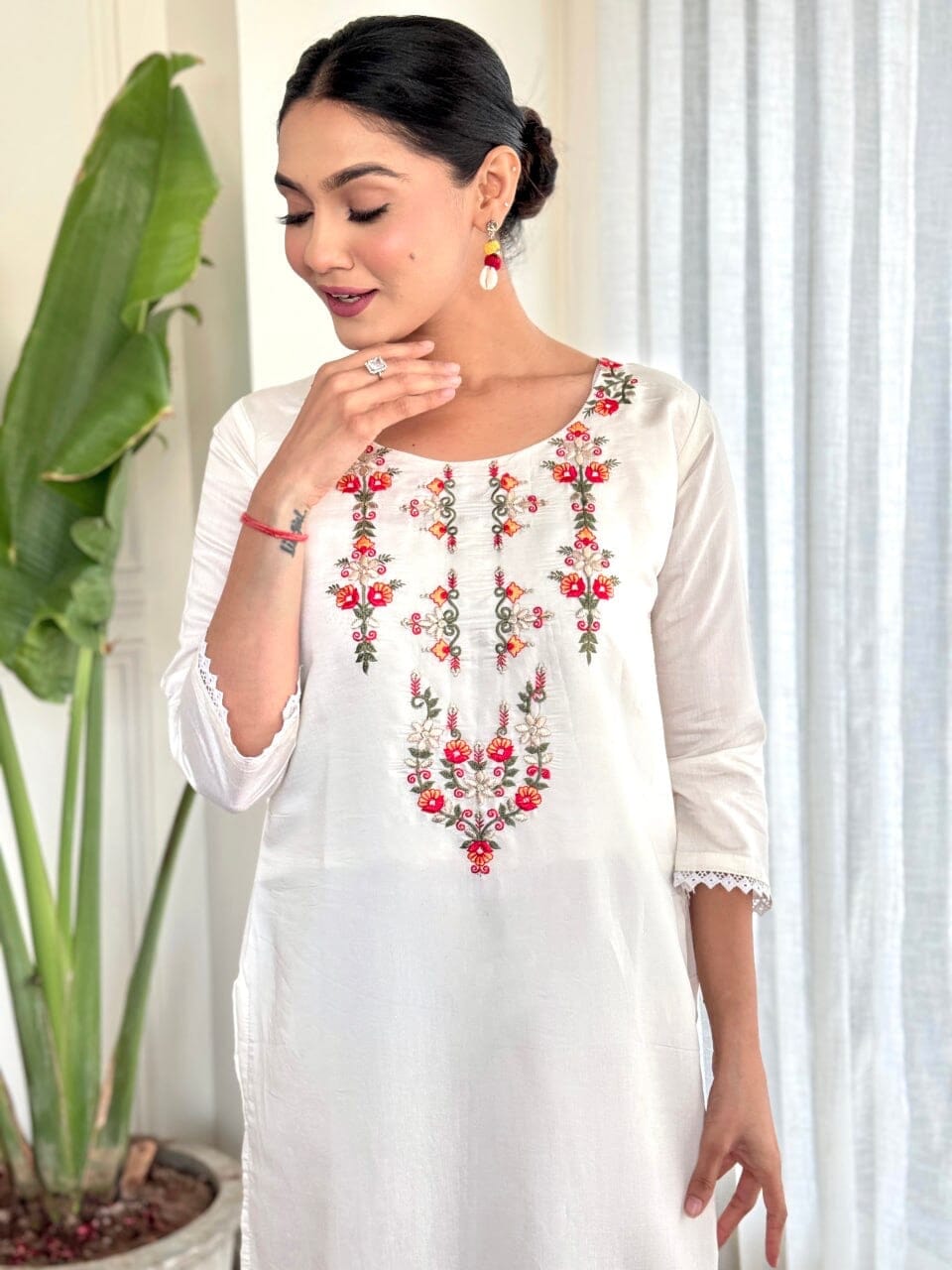 White Embroidered Chanderi Top with Silk Dupatta and Pant set Kurti with Bottom and Dupatta Shopin Di Apparels 