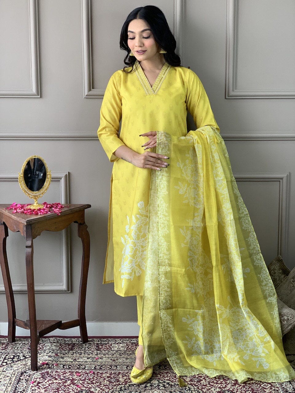 Yellow Muslin Printed Kurti with Chander Cotton Dupatta and Pant Kurti with Bottom and Dupatta Shopin Di Apparels 