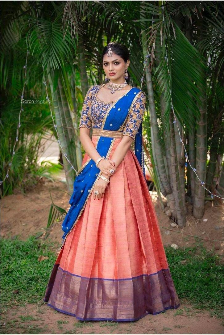 Buy Bridesmaid Wedding Lehenga Set Royal Blue Rani – ShreeFashionWear